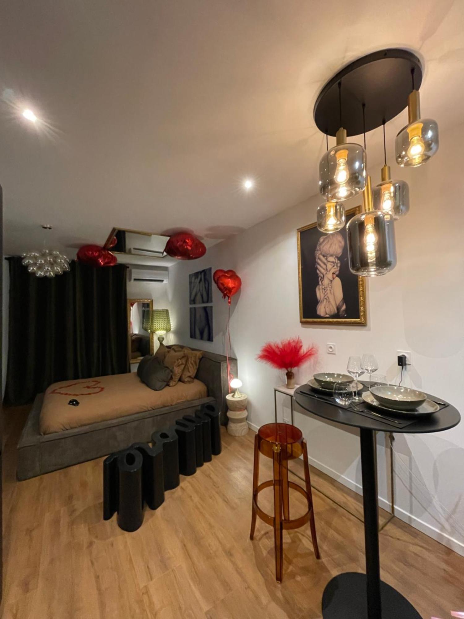 Love Room Casa Amore Prades  Eksteriør billede